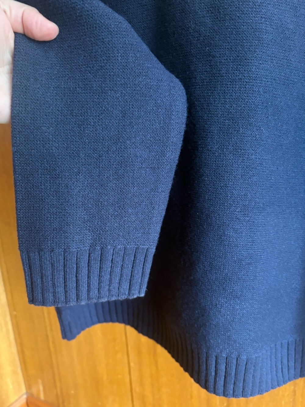 NWT Industry Sweater Women’s Large Navy Blue Round Neck Nylon Wool Blend Basic - Picture 2 of 5
